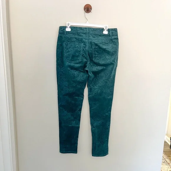 Elle Teal Paisley-Print Straight Leg Jeans - Picture 7 of 11